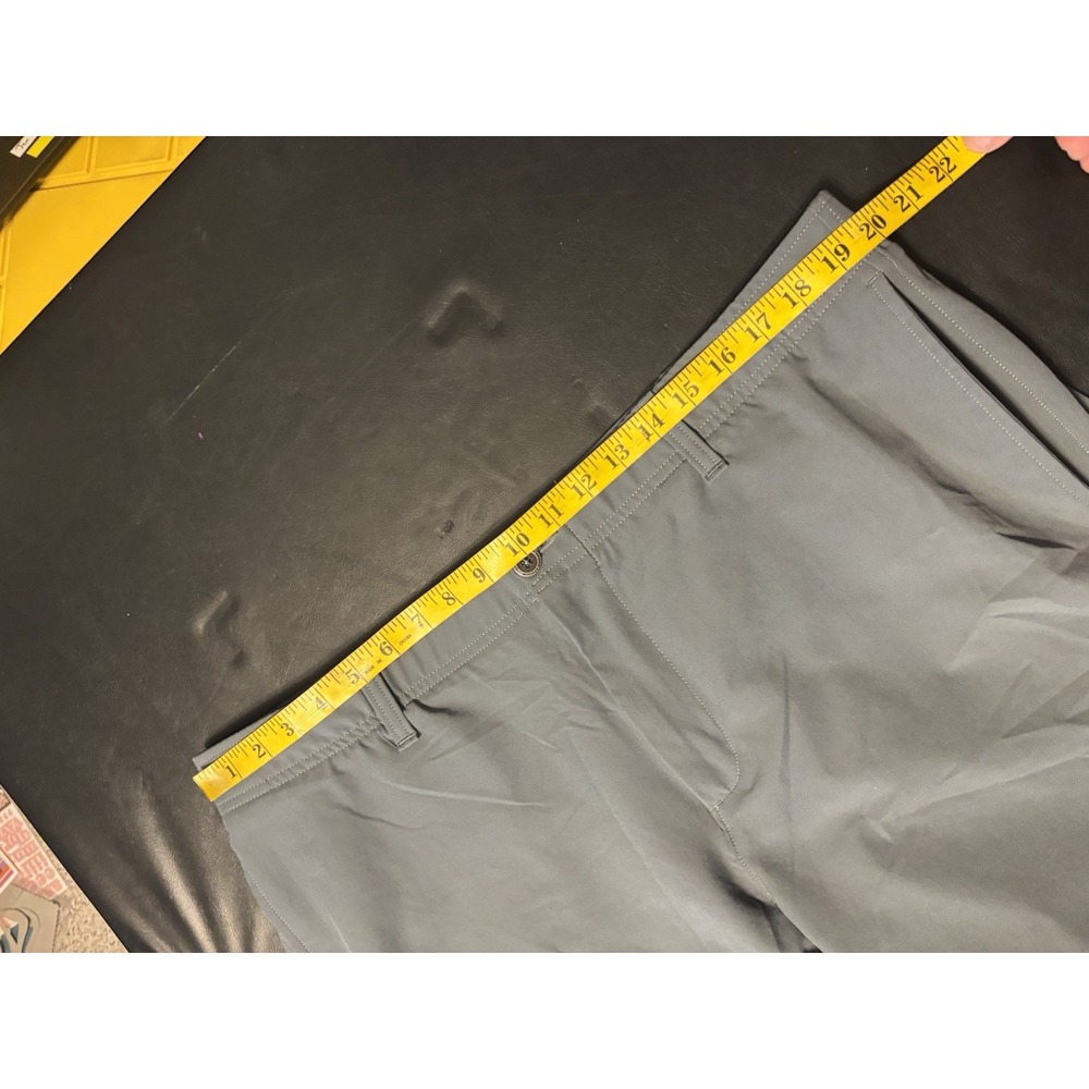 Under Armour UA Golf Shorts Mens 40 Gray Printed Golf Performance - Picture 5 of 6
